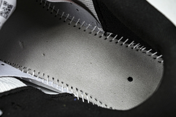 Nike Air Zoom Structure 26 HJ1101-601 