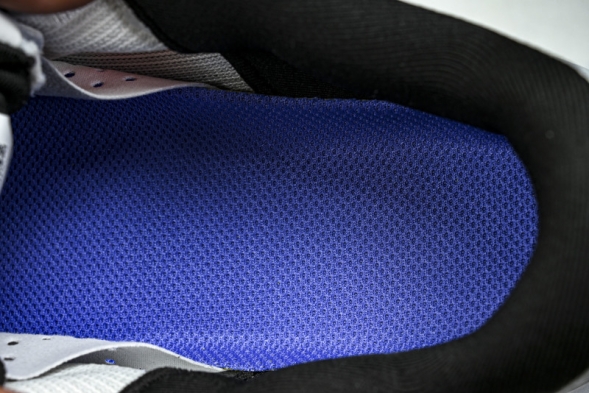 Nike Air Zoom Structure 26 HJ1101-601 