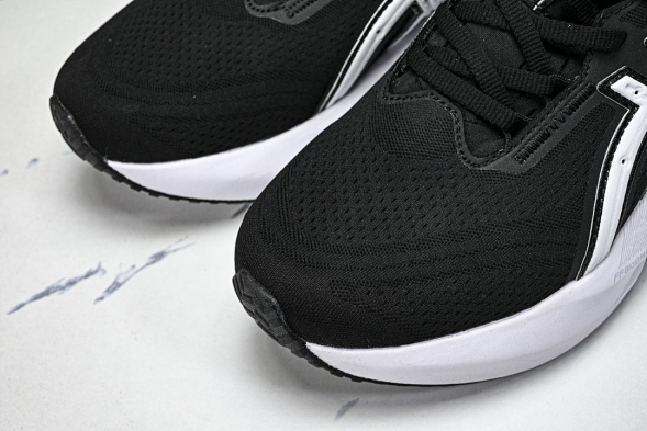 Asics Novablast 5 1011B974-030 