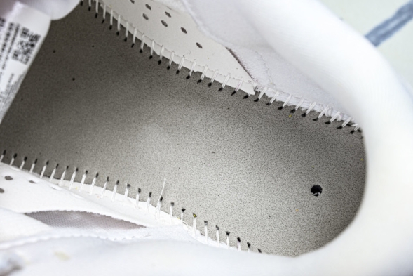 Nike Air Zoom Structure 26 HJ1102-800 