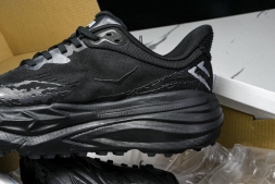 Hoka Stinson 7 1141530 BBLC