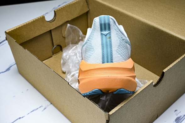 Asics Novablast 5 1011B974-400 