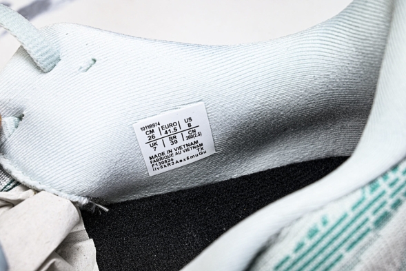 Asics Novablast 5 1011B974-400 