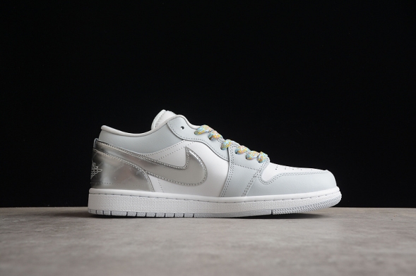 Nike Air Jordan 1 low DX6070-101 