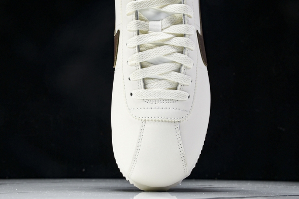 Nike Cortez Classic DN1791-104 