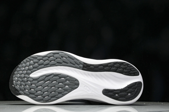 Asics Gel-Nimbus 26 1011B794-001 