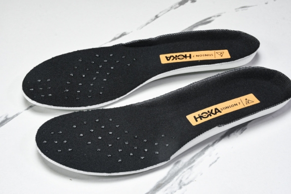 Hoka Stinson 7 1141530 CCBRN 