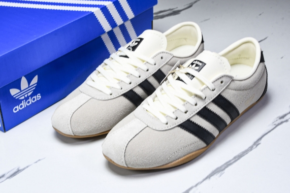 Adidas Tokyo W JI0182 