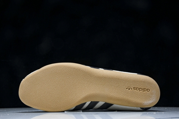 Adidas Tokyo W JI0182 