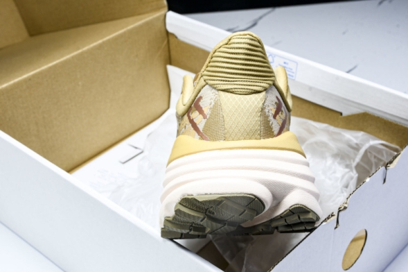 Hoka Stinson 7 141530 WHF 