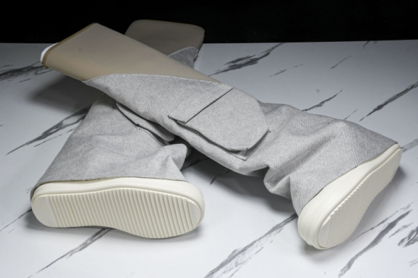 Rick Owens Cargo Fetish DS01C6808 MU Milk 