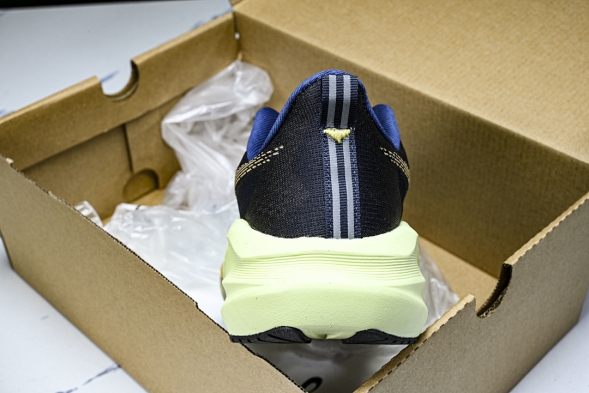 Asics Novablast 5 1011B974-402 