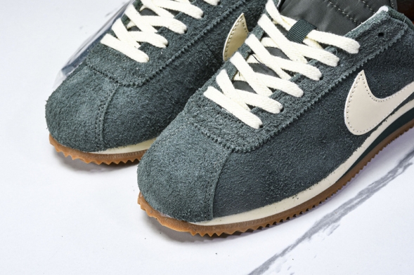 Nike Cortez Classic FJ2530-301 