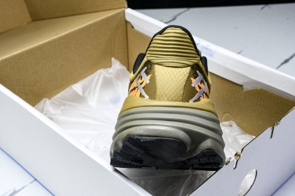 Hoka Stinson 7 1141530 HYN 