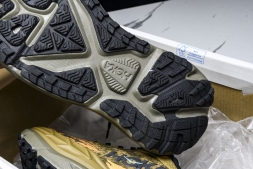 Hoka Stinson 7 1141530 HYN