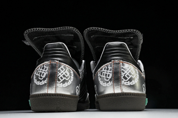 PandaPrank x Adidas Samba OG DIY IG1024 