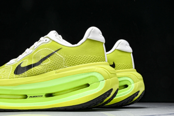 Nike Air Zoom Vomero Premium H02050 558 