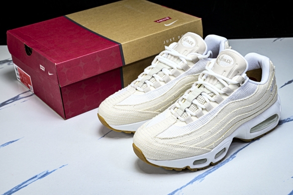 Nike Air Max 95 HM4743 100 