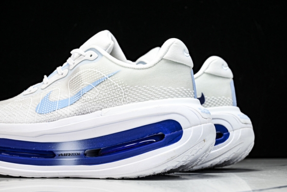 Nike Air Zoom Vomero Premium HQ2050-566 