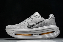 Nike Air Zoom Vomero Premium HQ2050 755