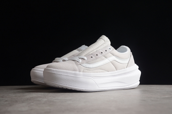 Vans Old Skool Overt CC VN0A7Q5ELGX 