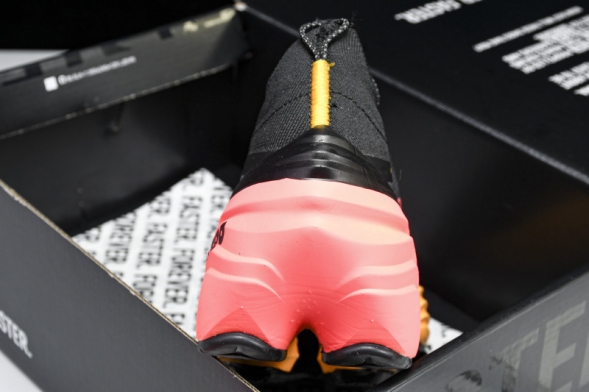 Puma FAST-R Nitro Elite 2 310032-01 