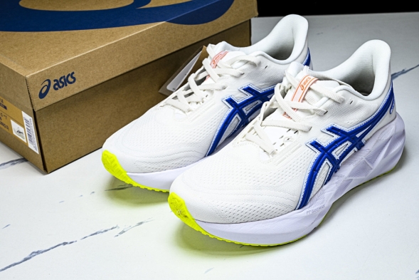 Asics Novablast 5 1012B909-100 