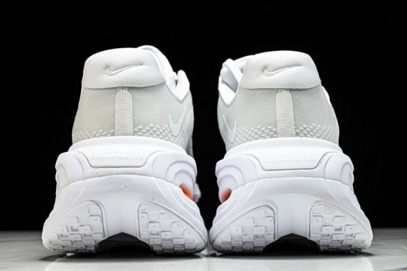 Nike Air Zoom Vomero Premium HQ2050-533 