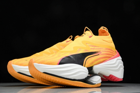 Puma FAST-R Nitro Elite 2 310621-01 