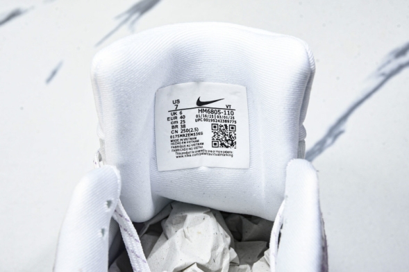 Nike Air ZoomX Vomero 18 Plus HM6805 110 