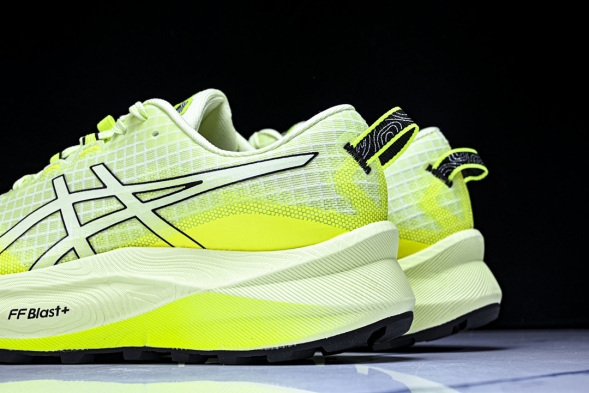 Asics Trabuco Max 3 1011B800-300 