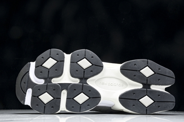 New Balance 9060 U9060LBA 