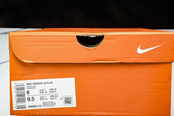 Nike Air ZoomX Vomero 18 Plus HM6805 123 