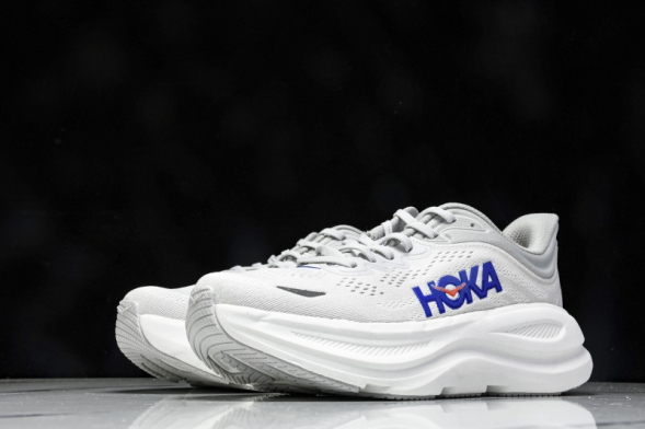 HOKA Bondi 9 1162011 CYLT 