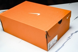 Nike Air ZoomX Vomero 18 Plus HM6805 106