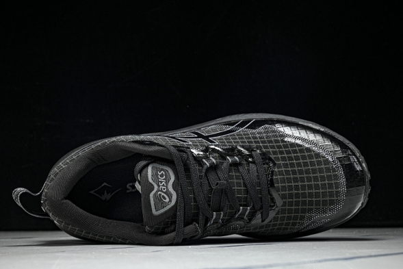 Asics Trabuco Max 3 1011B800-100 