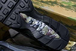 Nike Air Max 95 x Corteiz FB2709 002