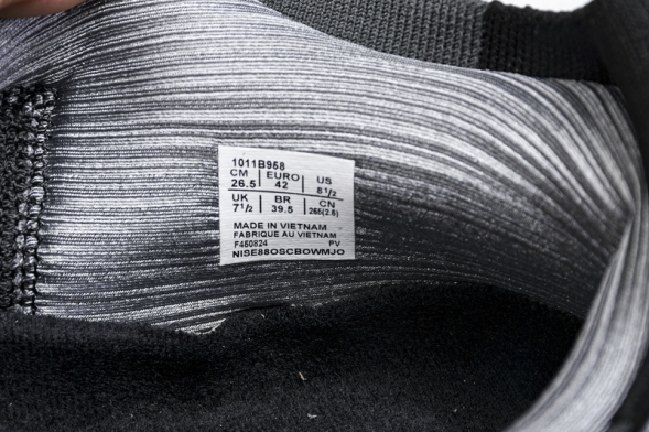 Asics Gel-Nimbus 27 1011B958-021 