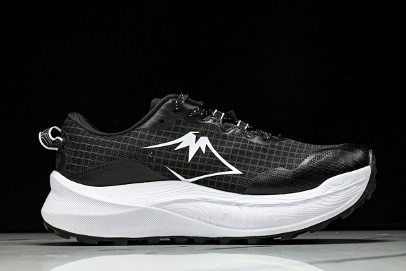 Asics Trabuco Max 3 1011B800-021 